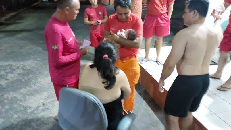 Grávida perde bebê após ter de trocar duas vezes de ambulância durante  transferência na Grande Fortaleza - Gazeta do Ceará